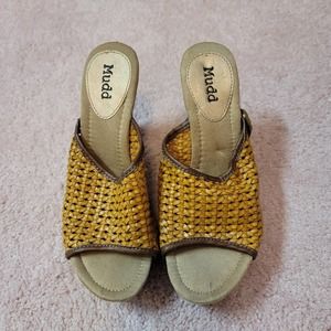 Y2k Mudd platform sandals